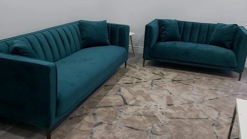 2 sofas