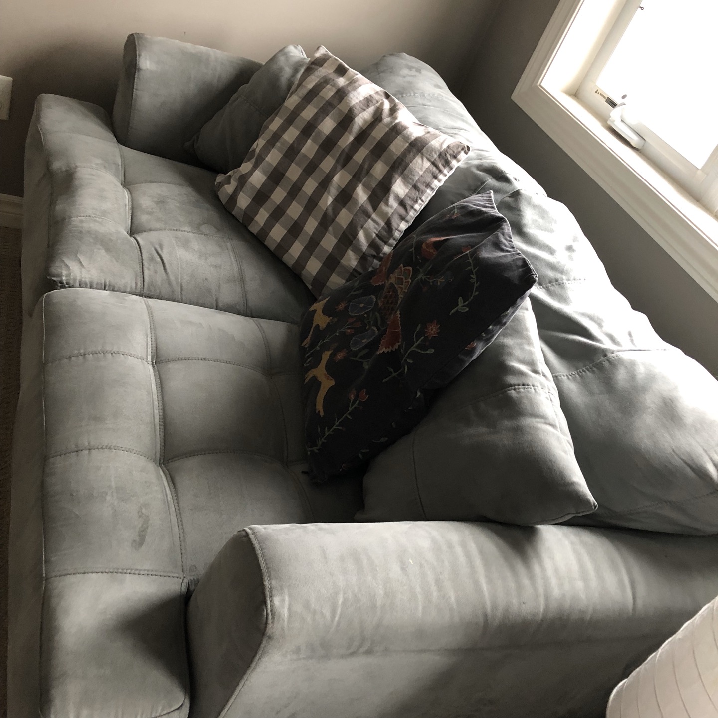 Sofa/ Couch - photo 2