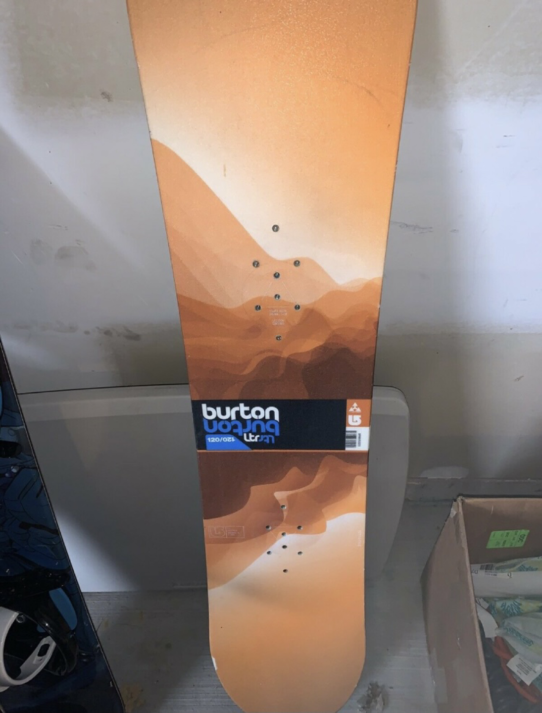 Burton youth snowboard 120cm thumbnail