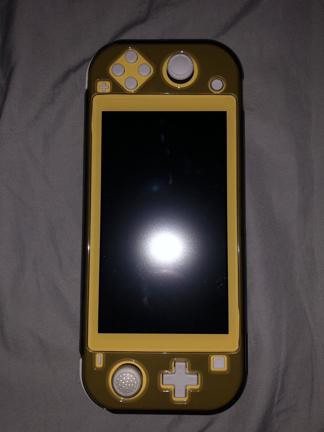 Yellow Nintendo Switch Lite - photo 4