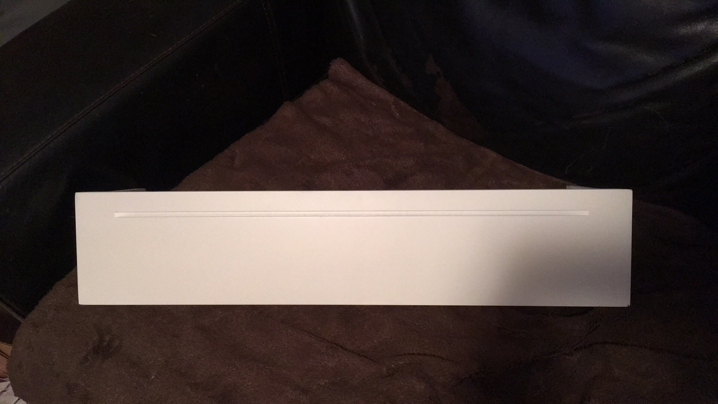 White wood shelf with box - photo 2