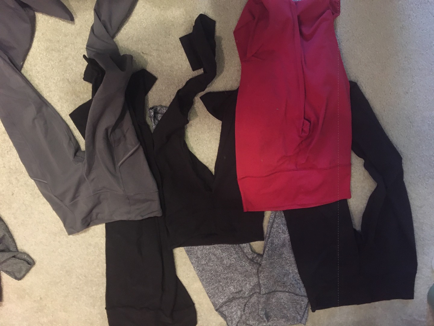 6 lulu lemon pants size 4-6