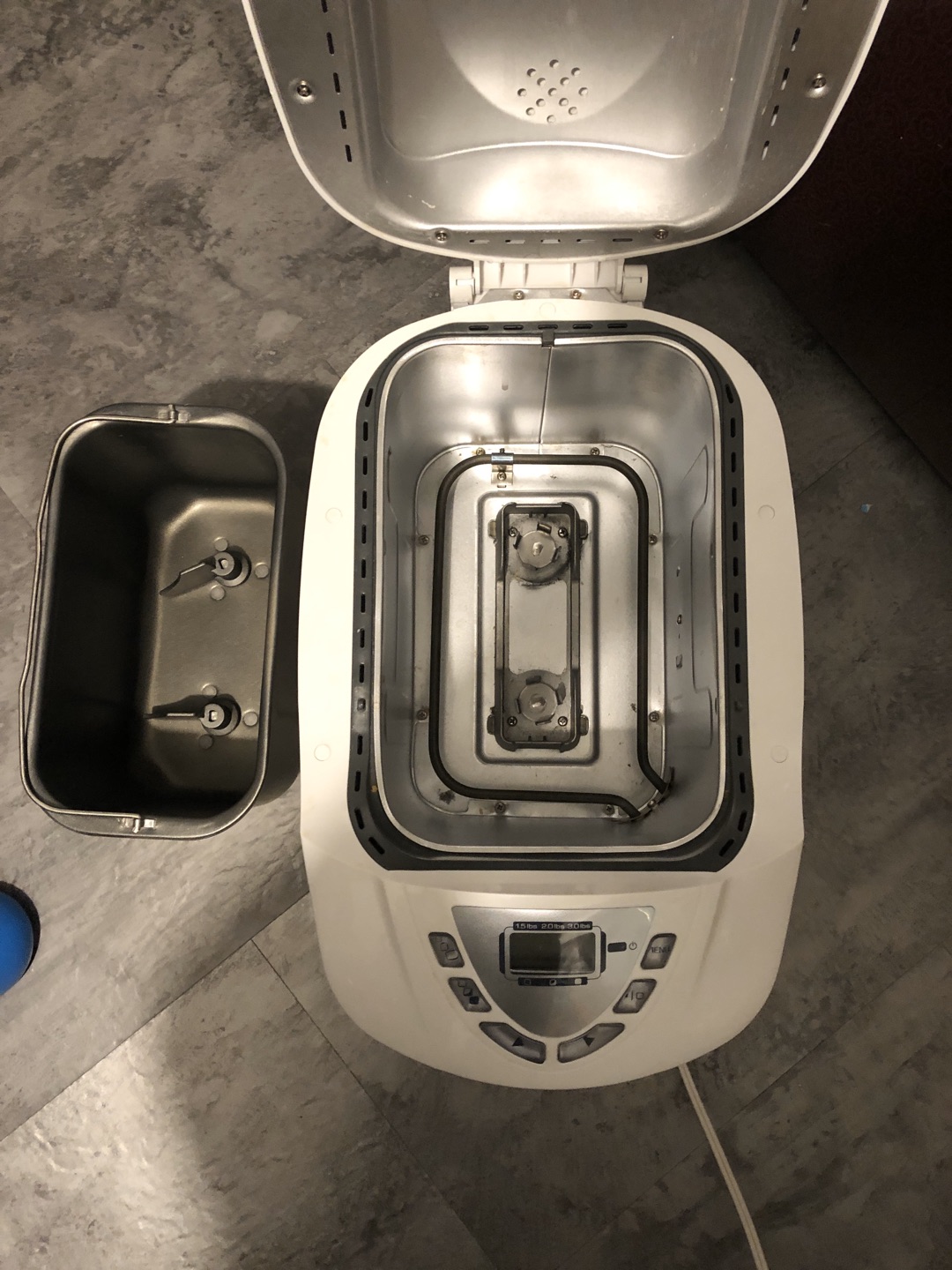 Black & Decker Breadmaker - photo 3