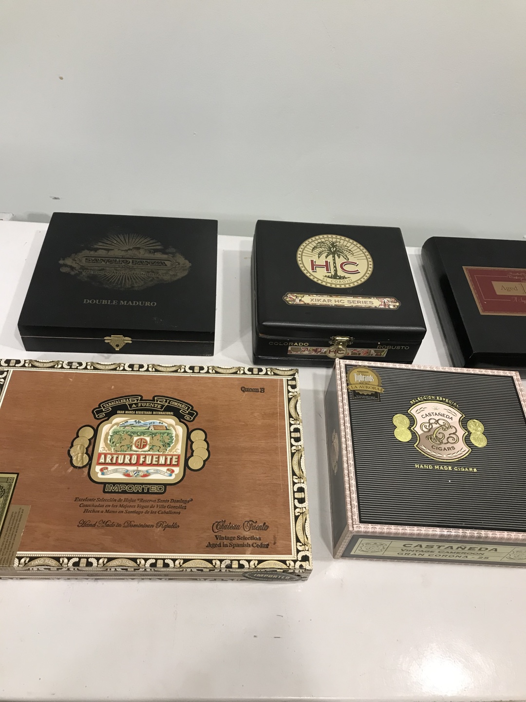 Lot of wood cigar boxes  - photo 3