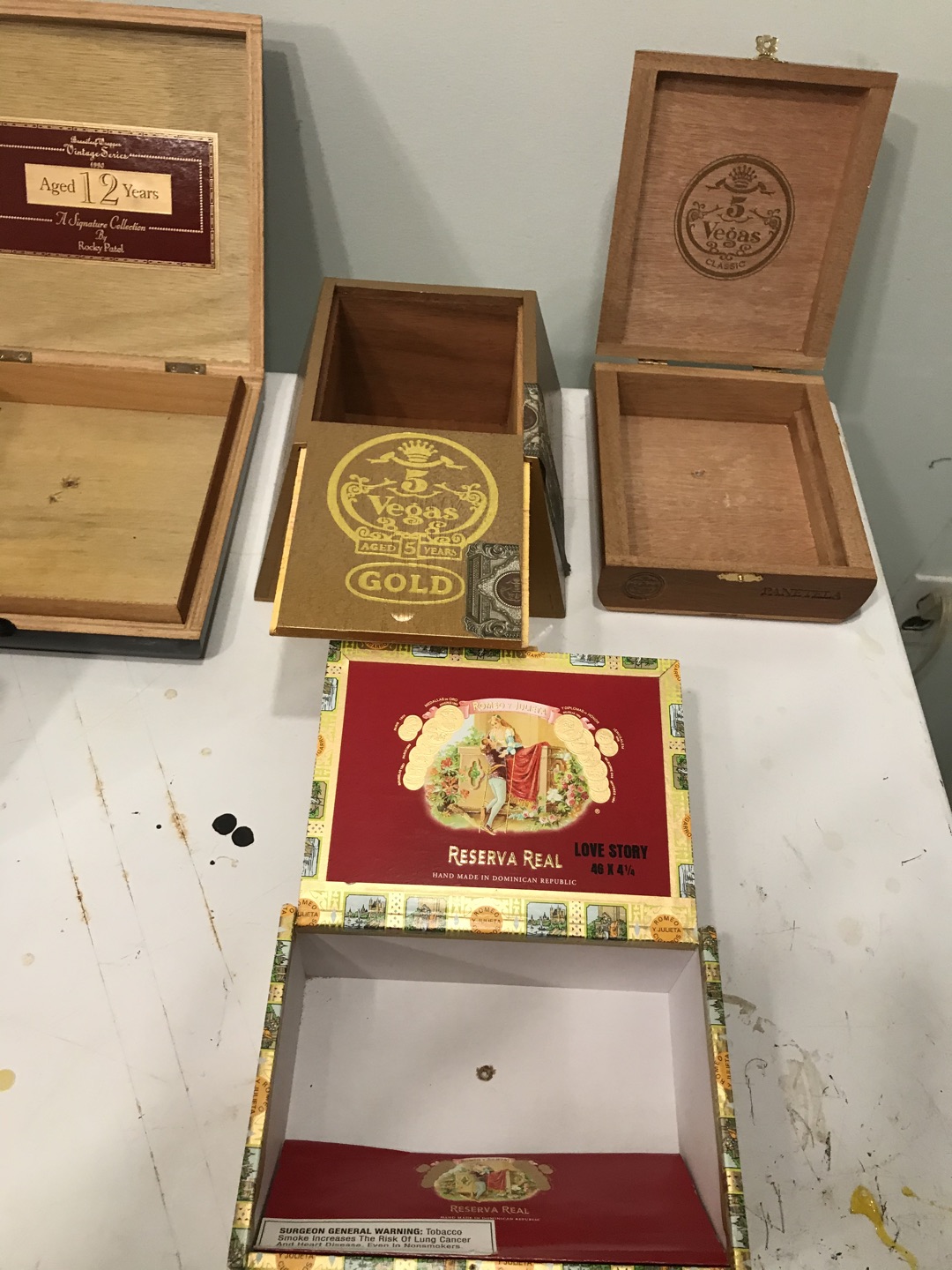 Lot of wood cigar boxes  - photo 5