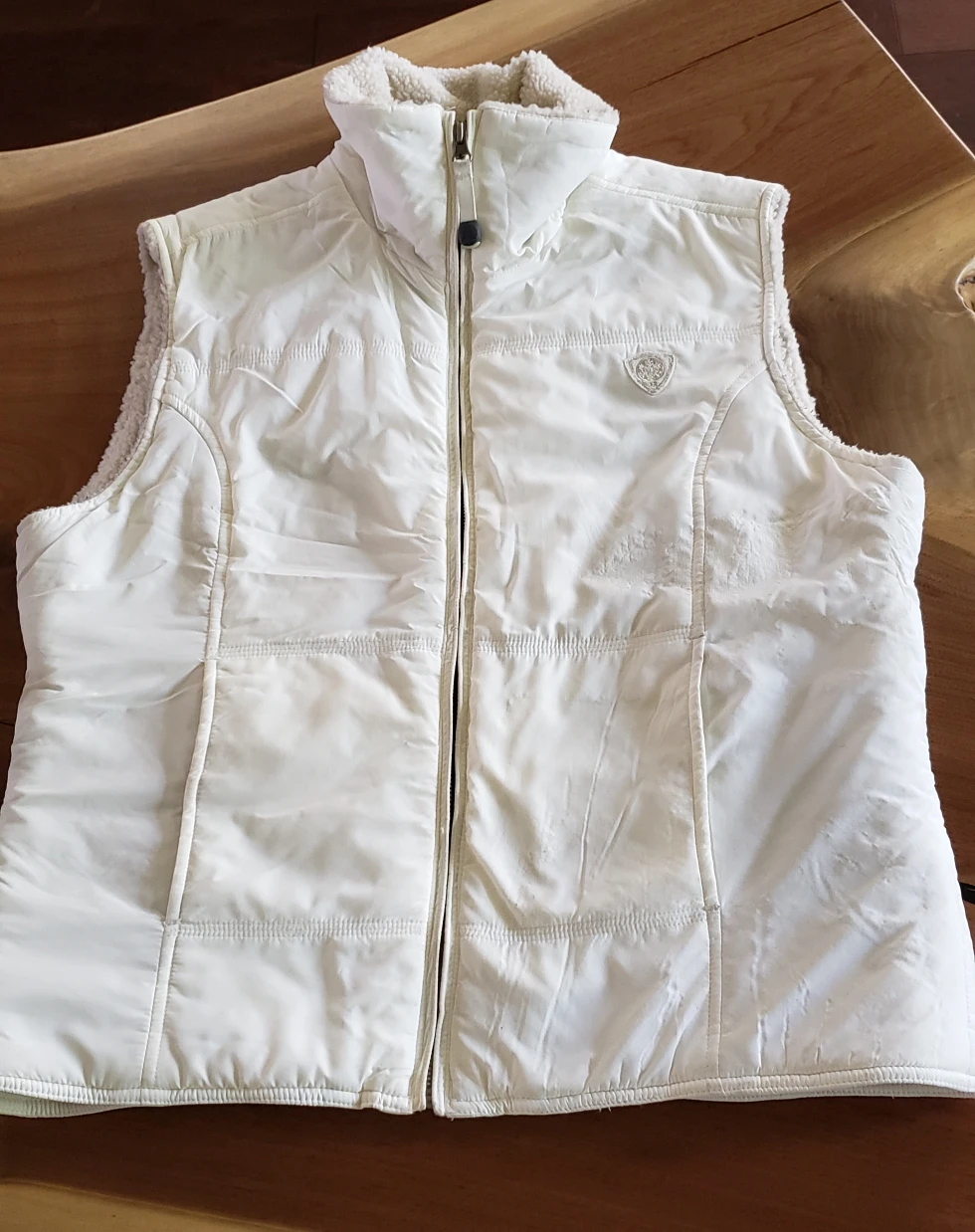 American Eagle ladies medium vest