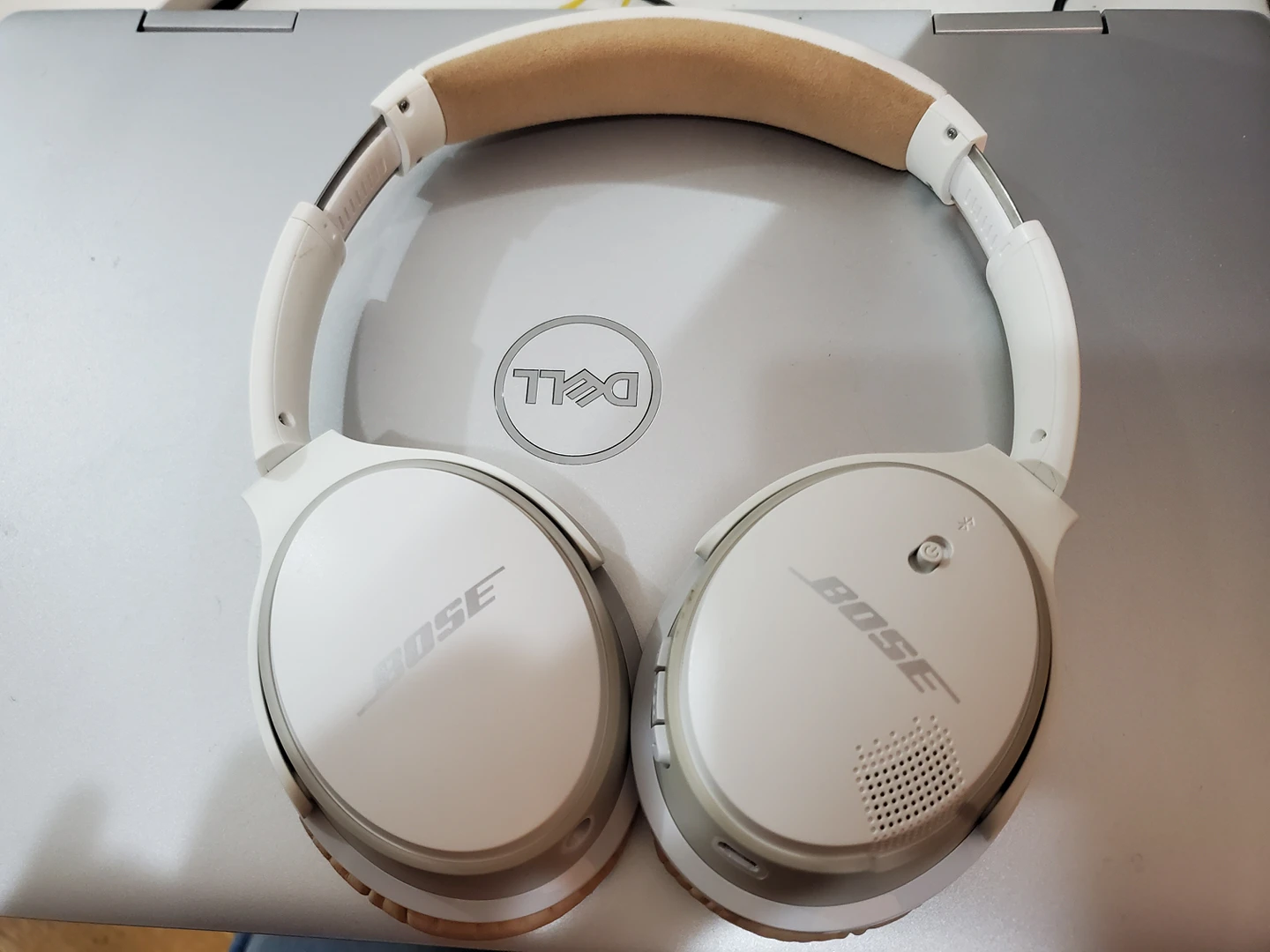 BOSE wireless/wired headphone