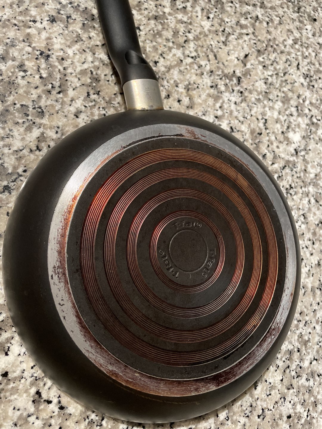 T-fal frying pan 2 - photo 2