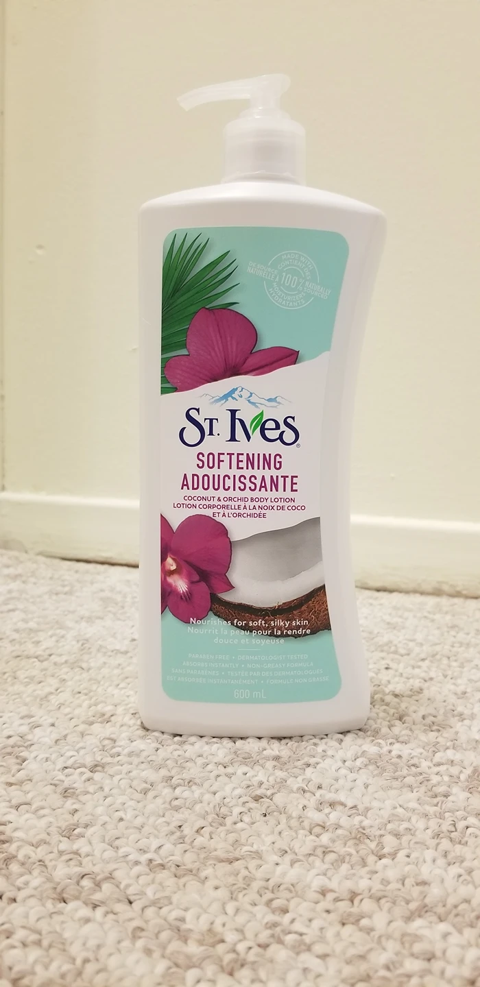 [Brand New] St. Ives body lotion thumbnail