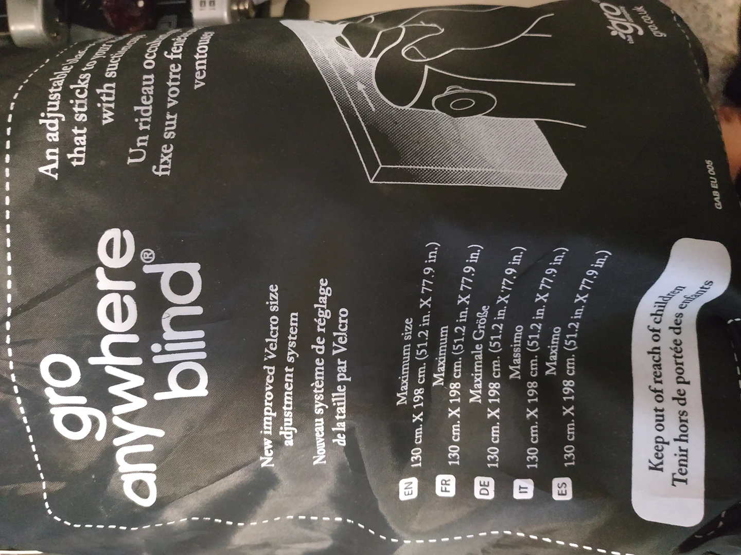Gro anywhere blind