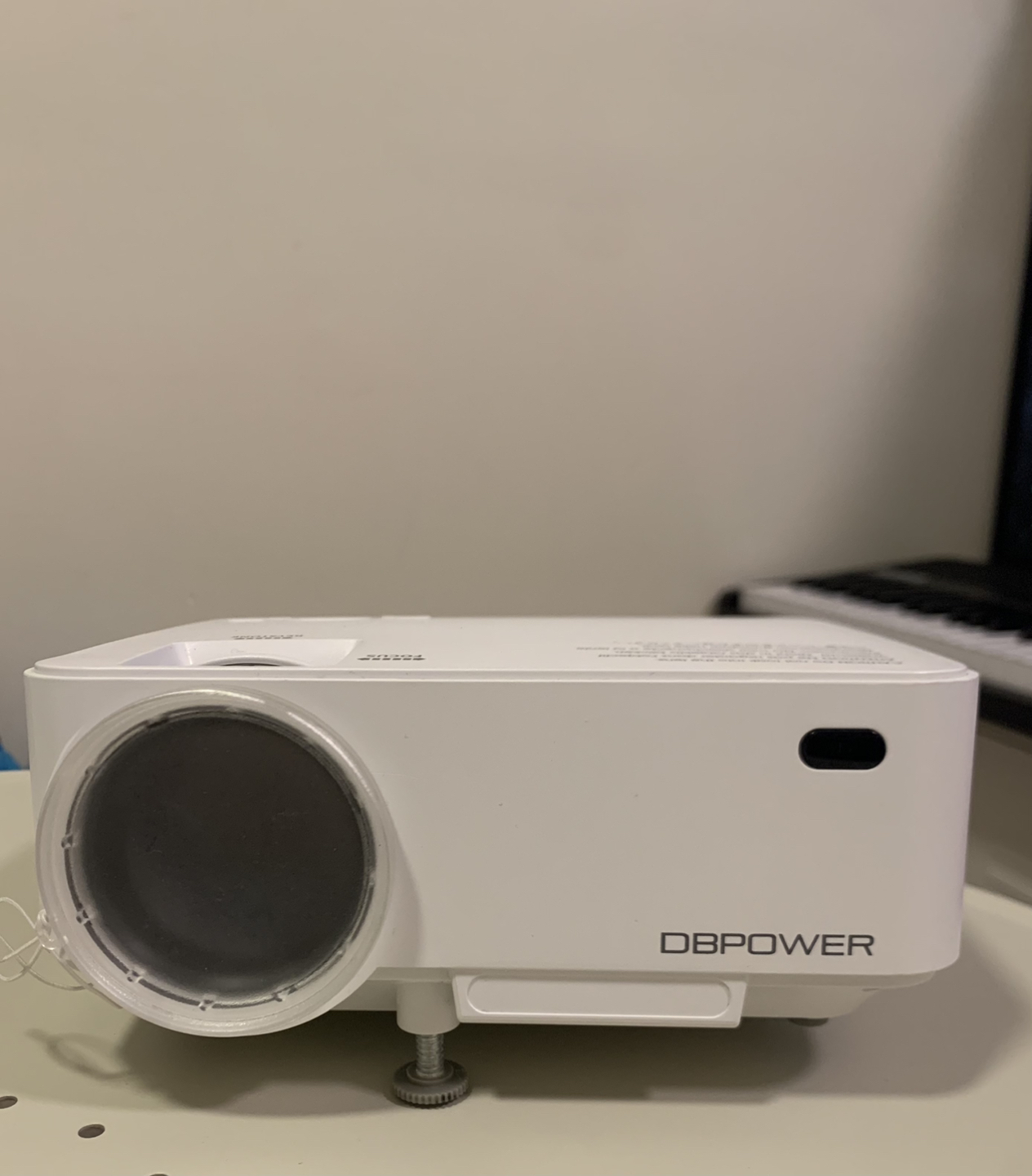 Projector w/ remote