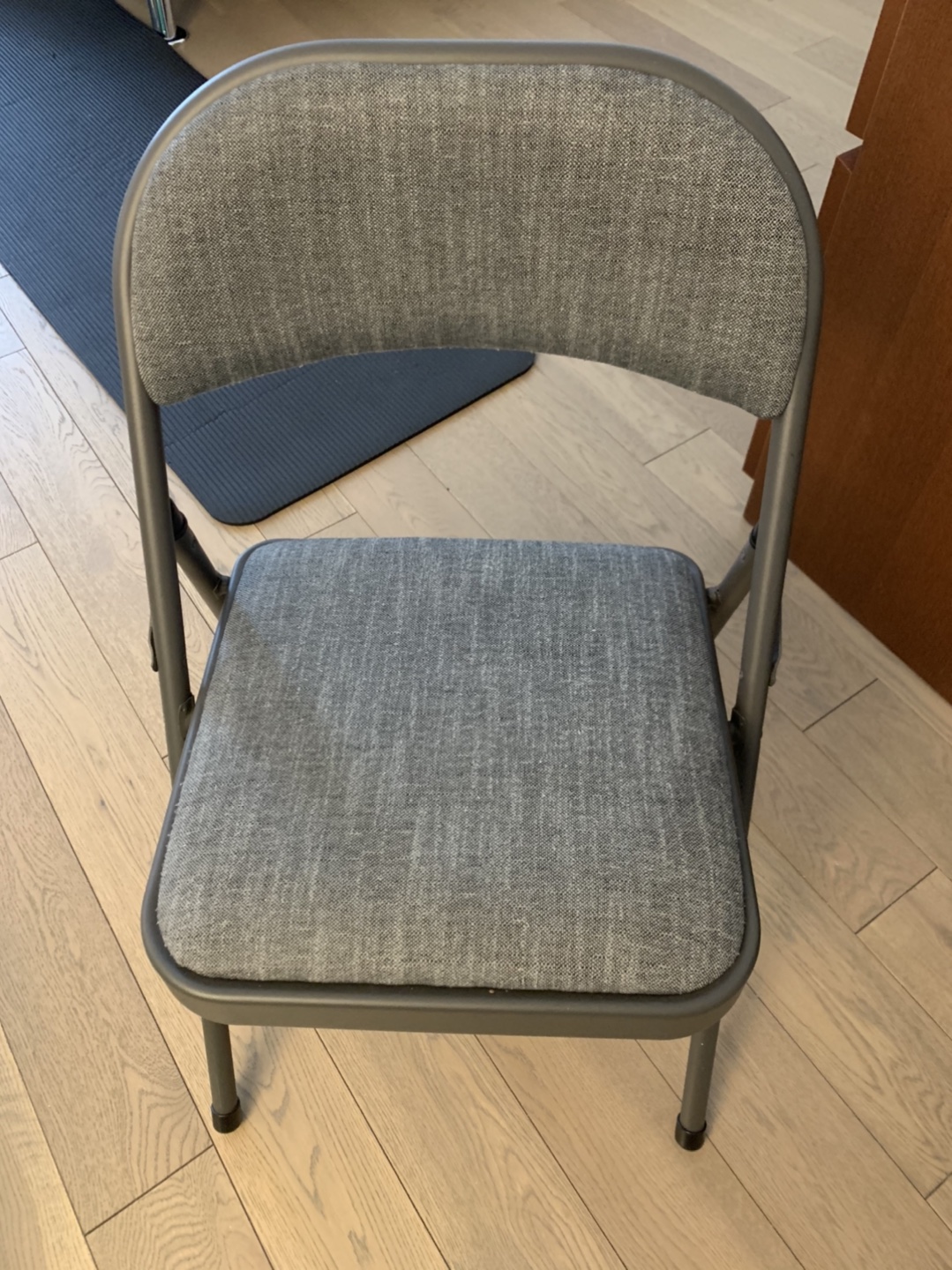 Foldable chair