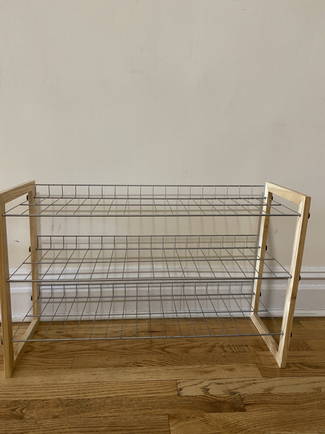 Shoe rack 