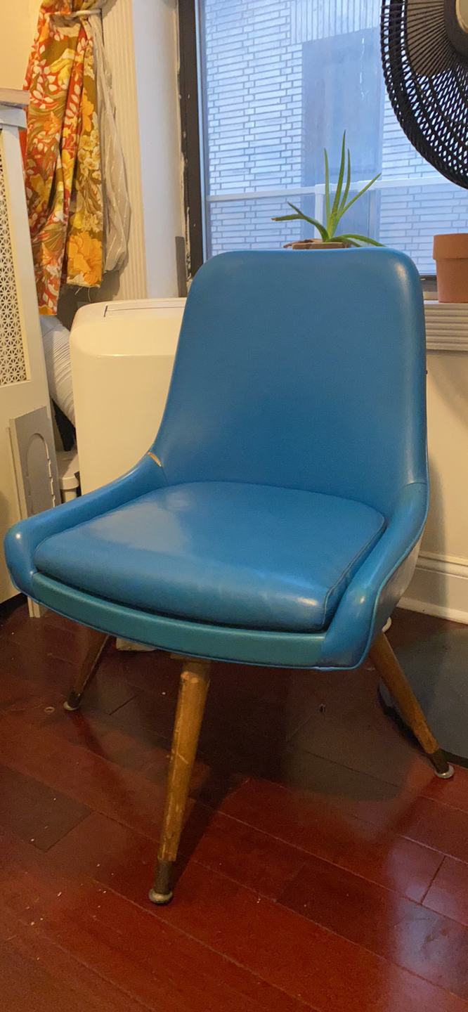 Retro Blue Accent Chair 