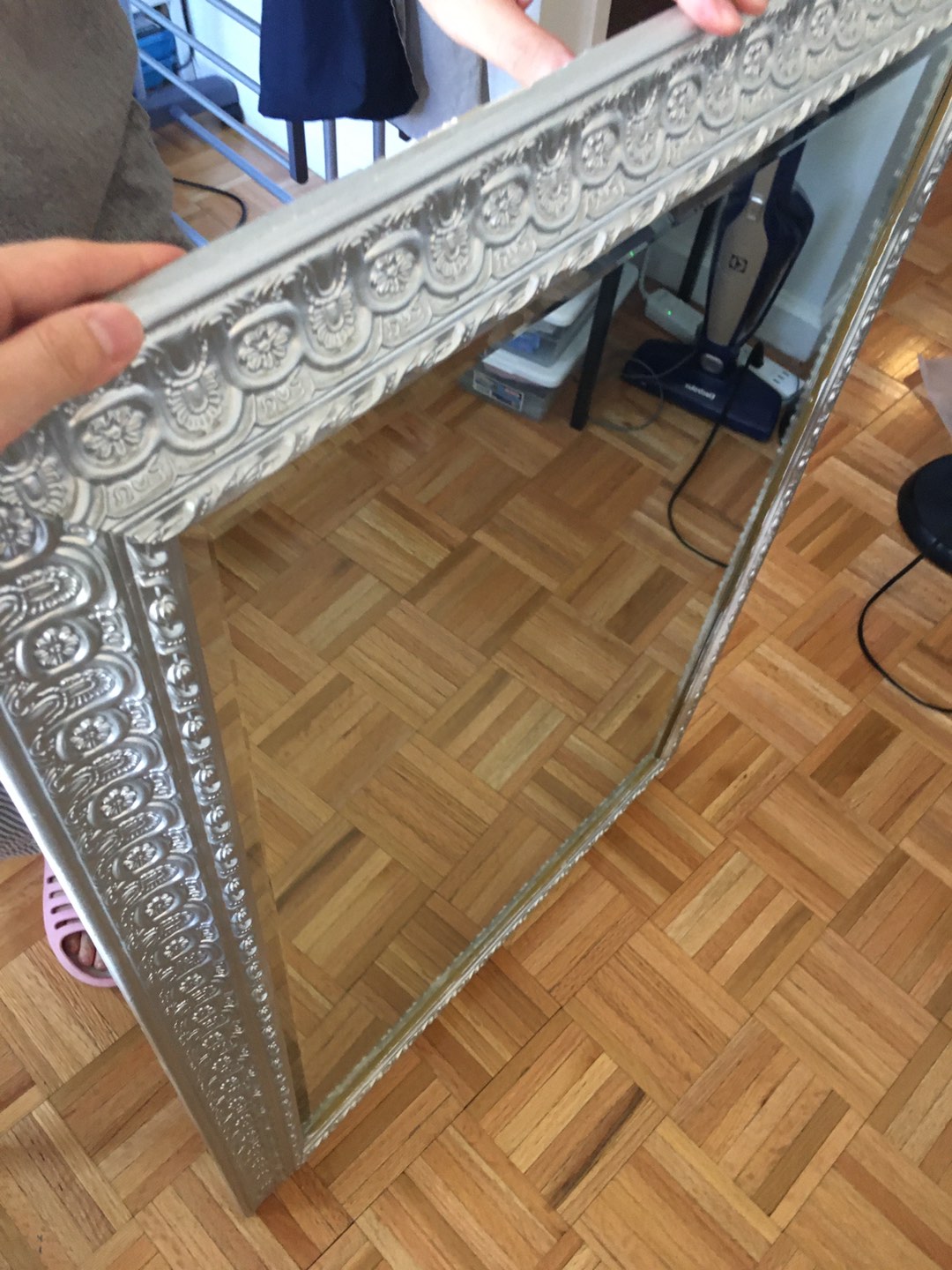 2 mirrors