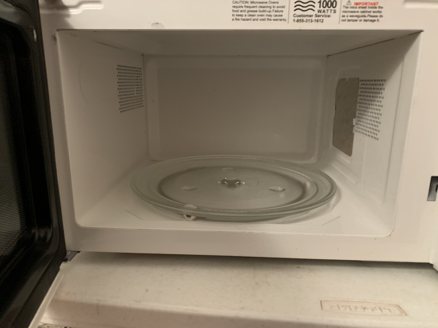 Microwave - photo 2