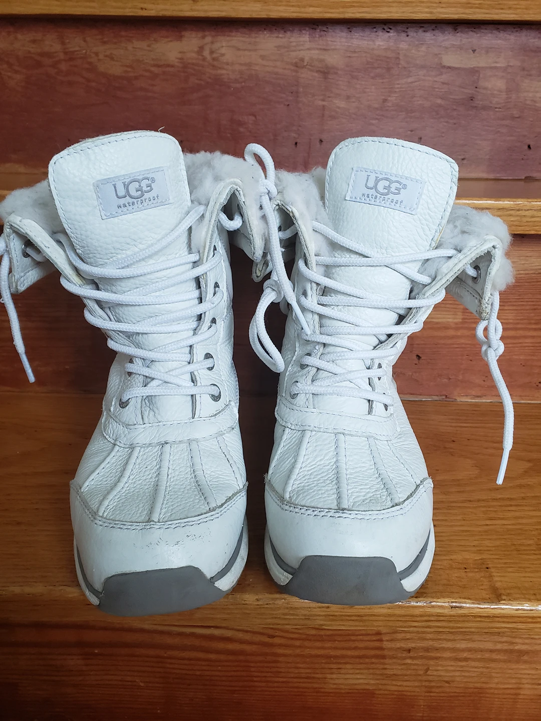 Ugg winterboots women size 6 thumbnail