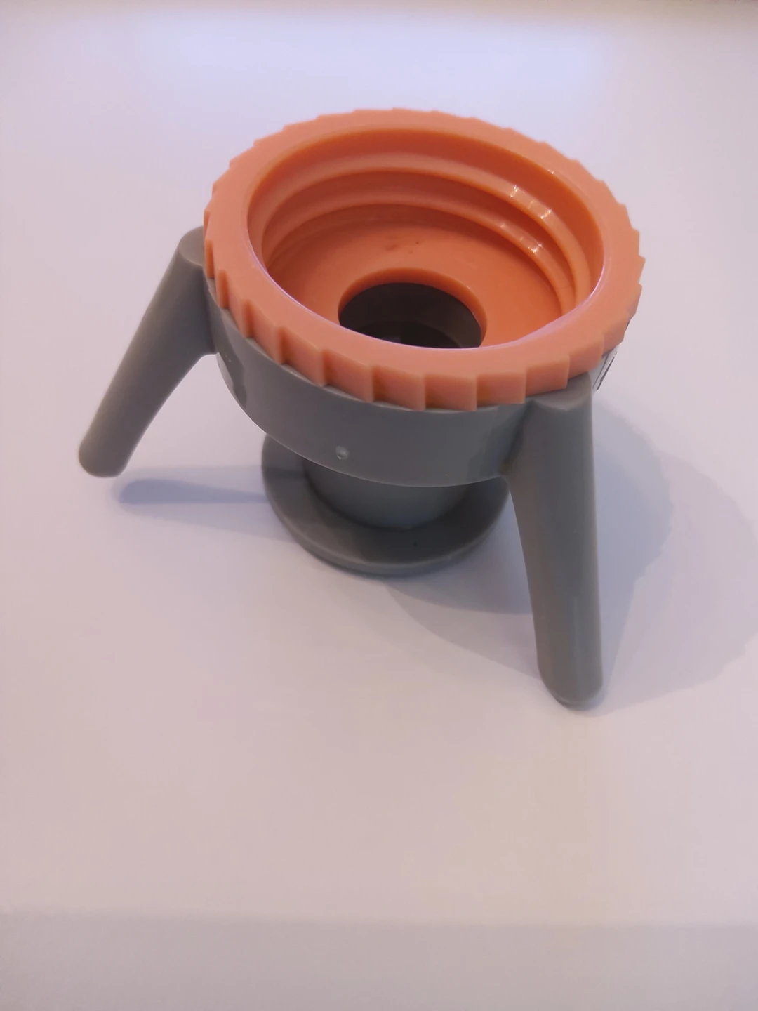 bottle dispensing stand