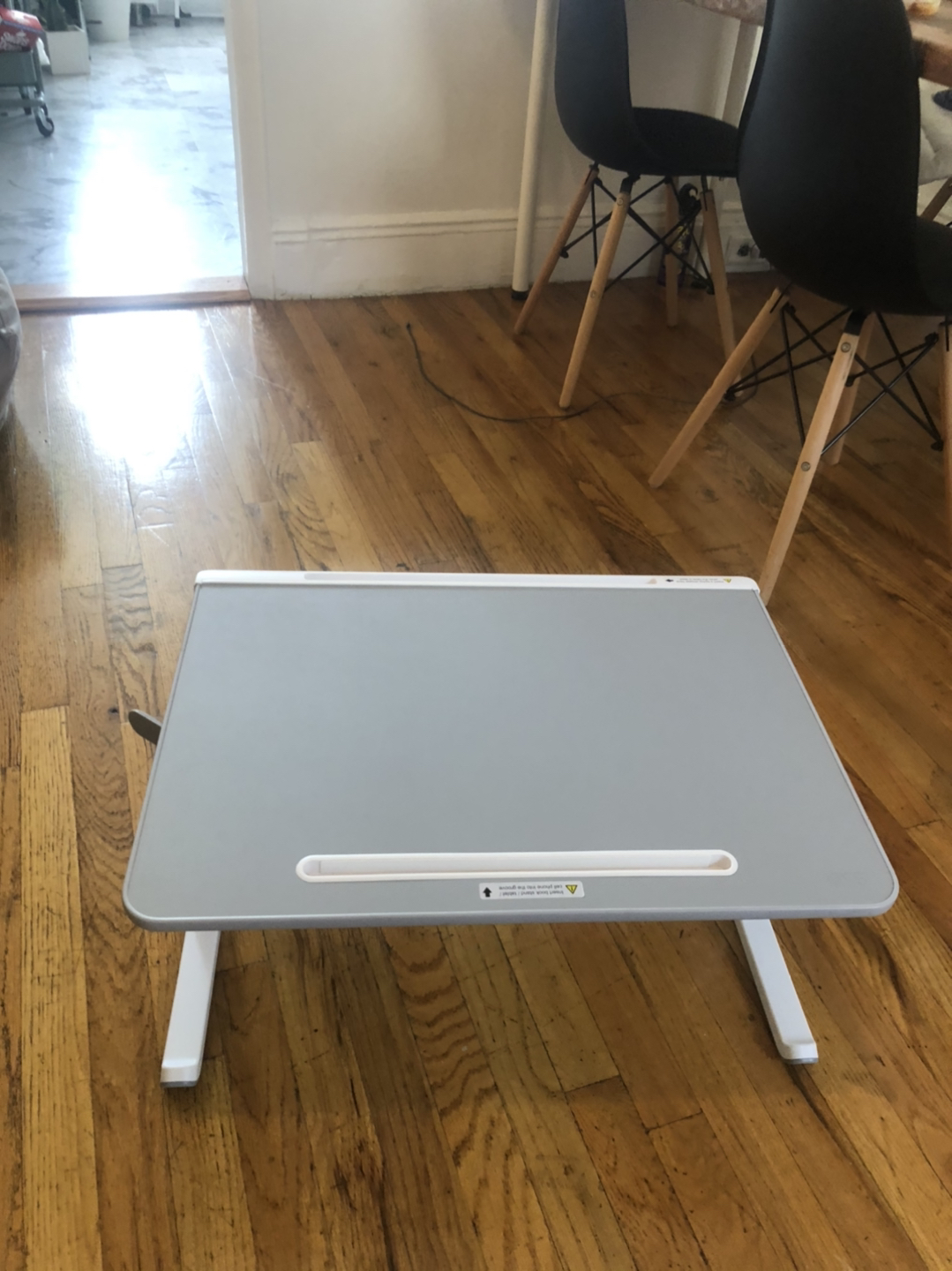Laptop bed tray - photo 2