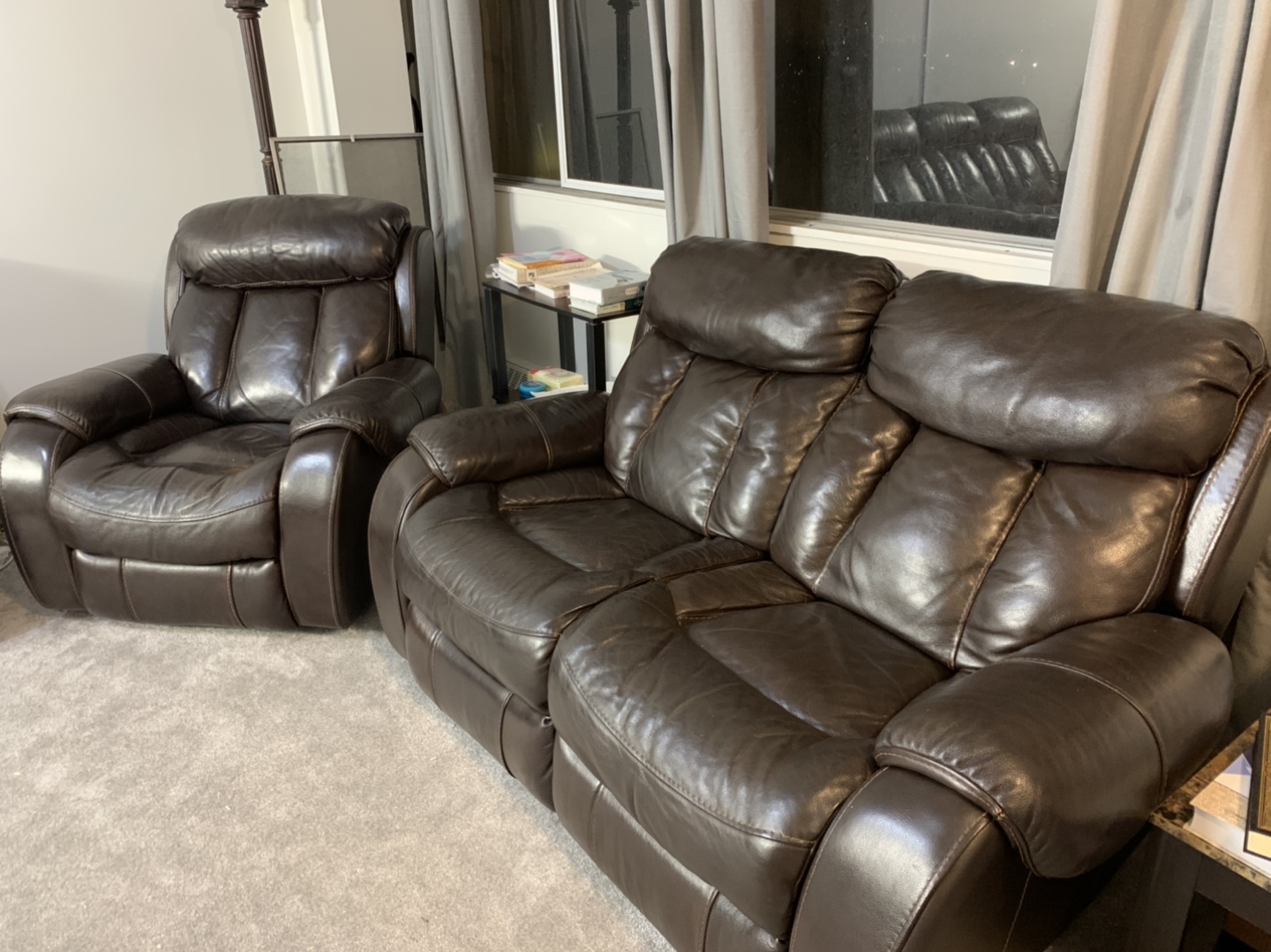 3 Leather Reclining Sofas - photo 3