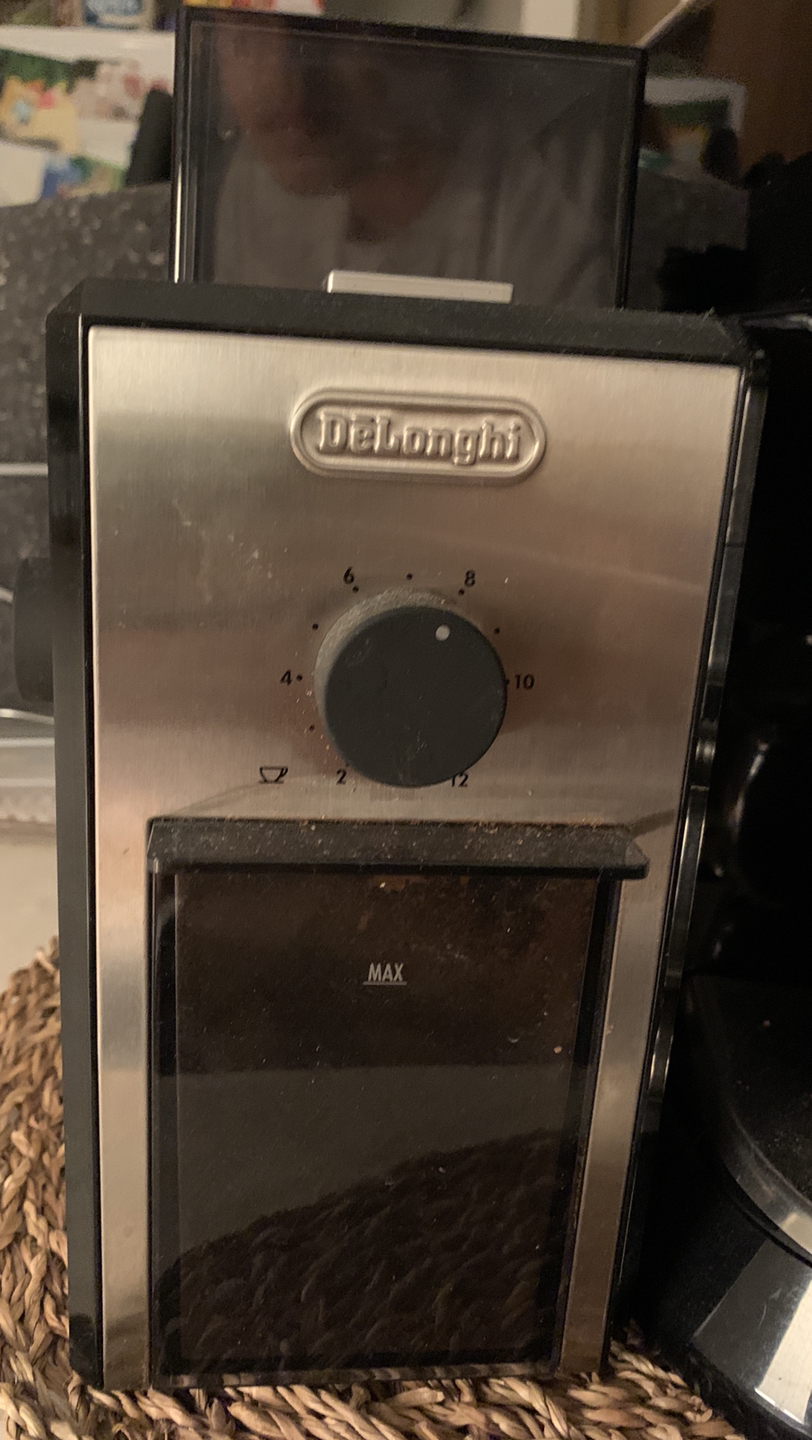 Delonghi coffee bean grinder