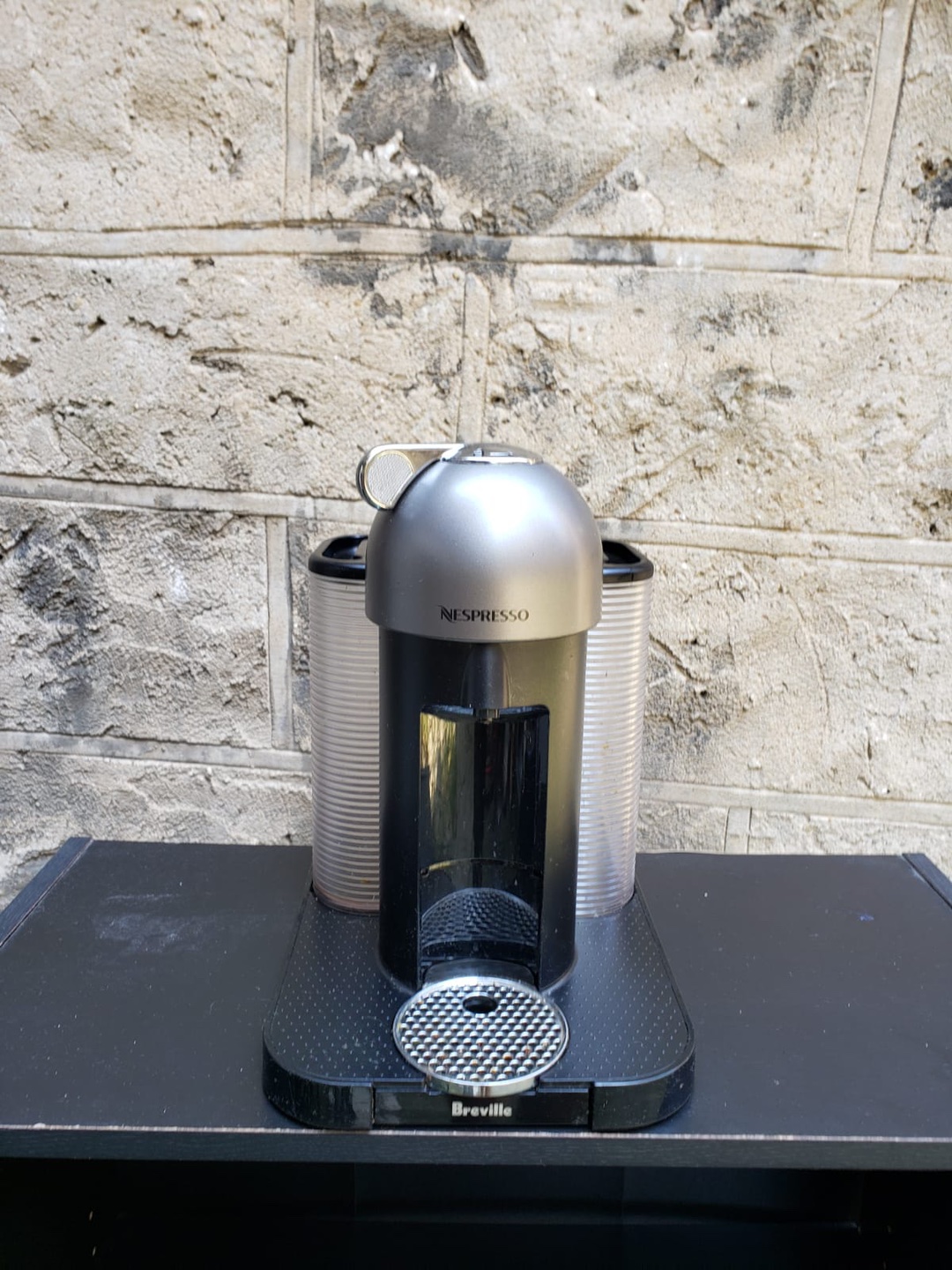 Nesepreso machine 