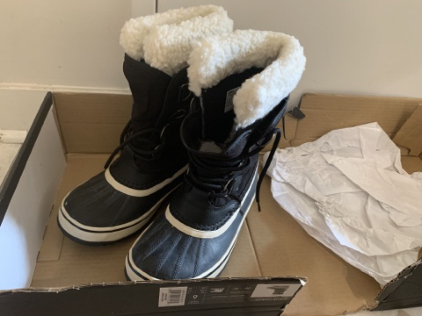 New sorel boots size6 - photo 2
