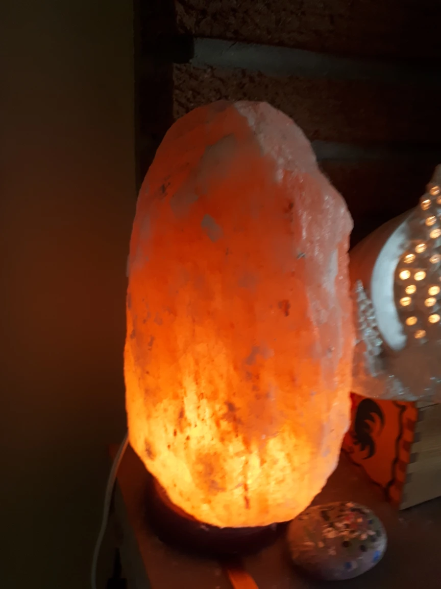 Salt lamp