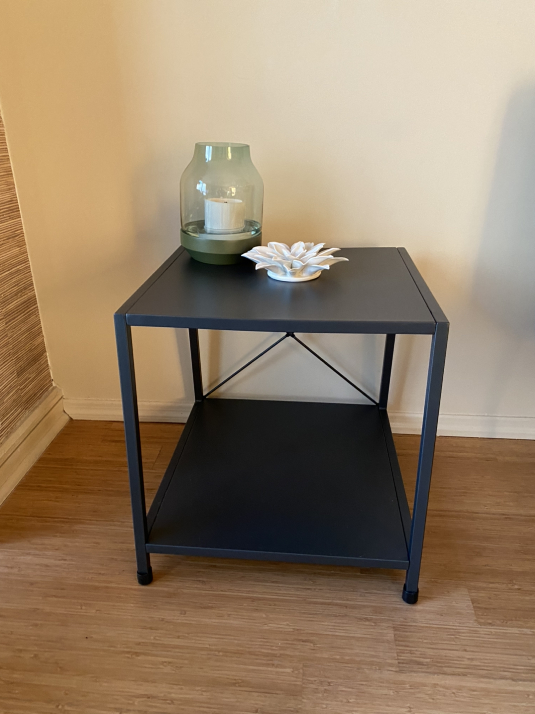 Metal side table or night stand with shelf. 19.5”w 21”D 20”H - photo 4