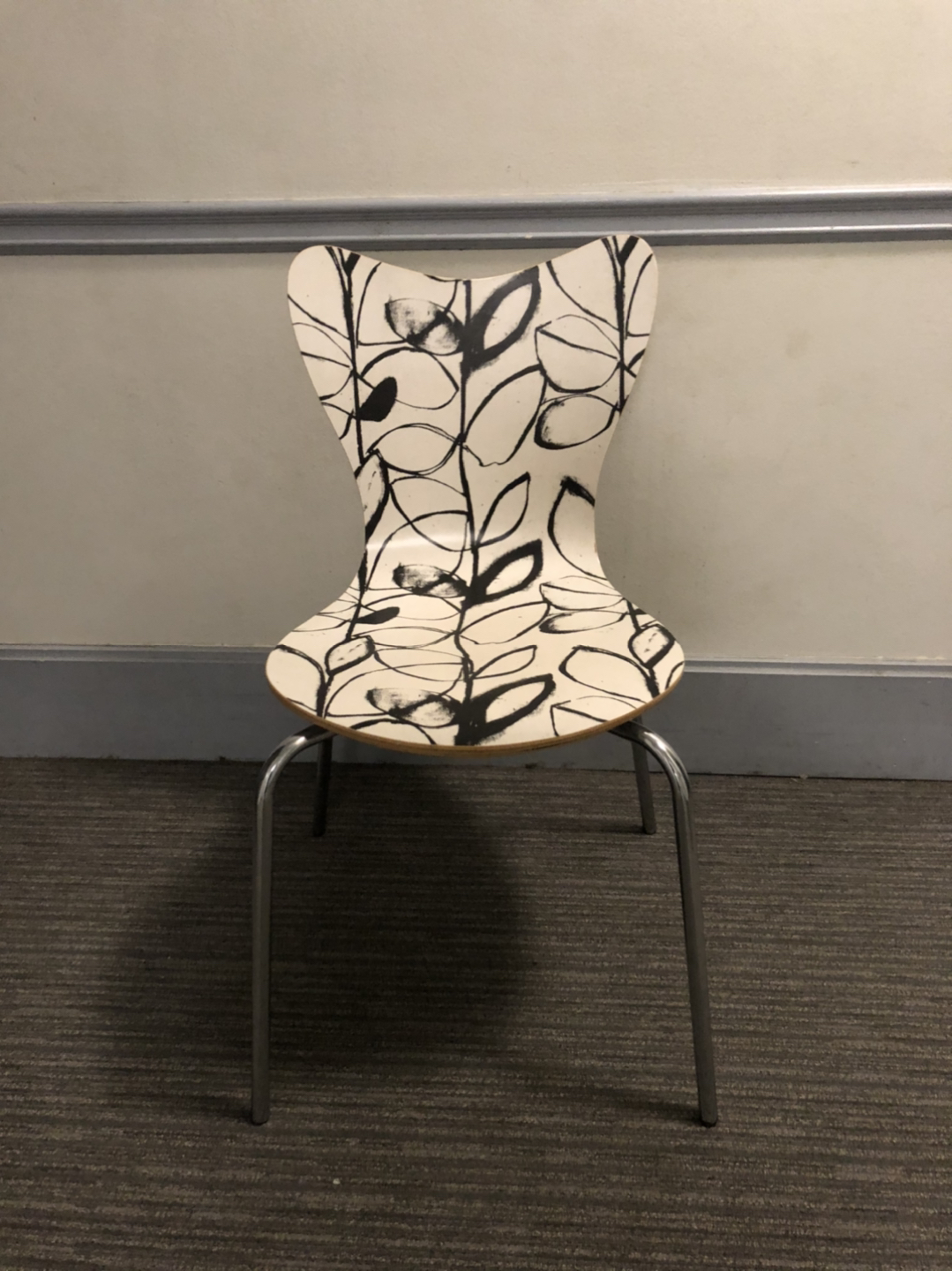 Chair - photo 2