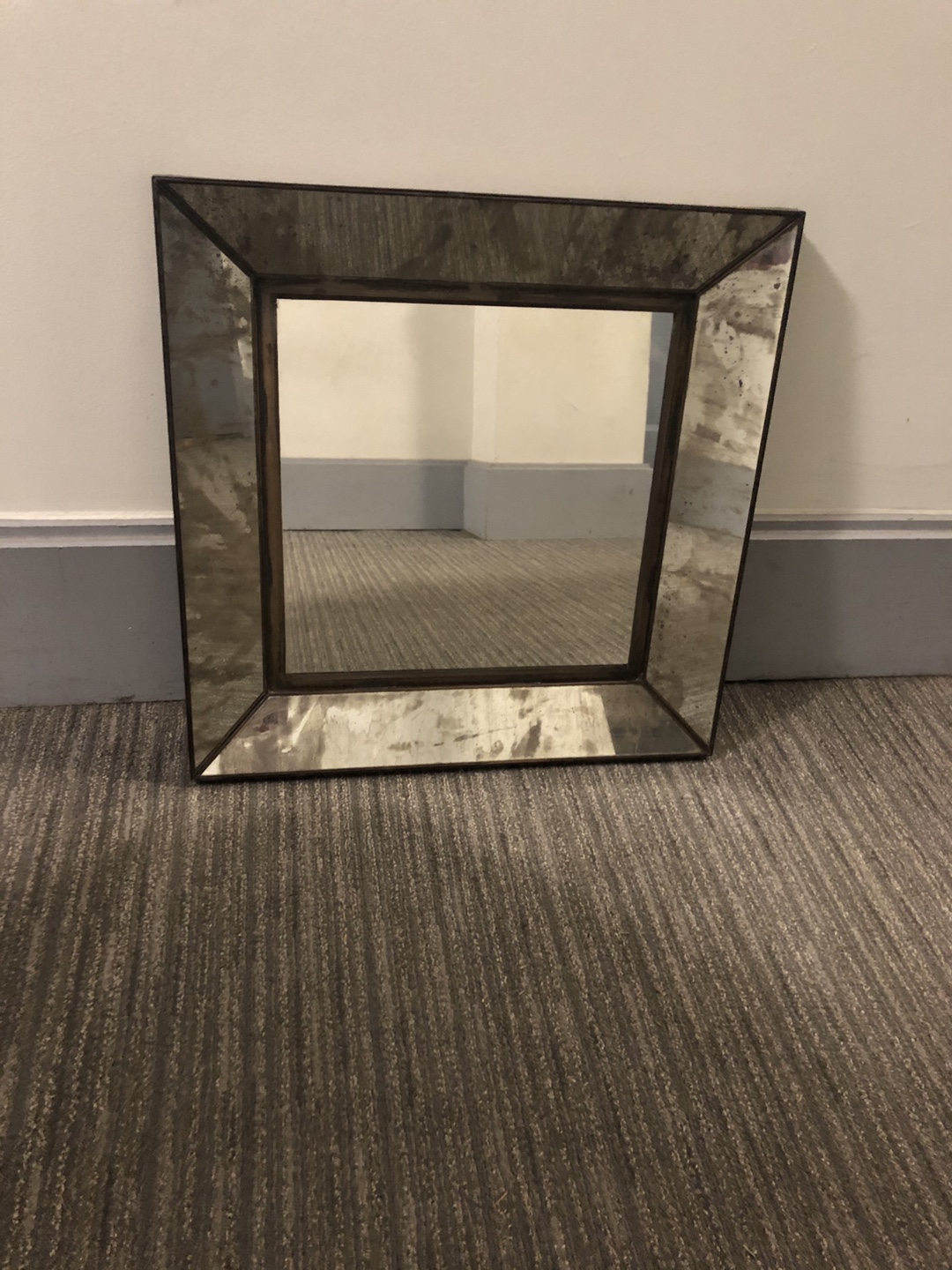 Wall Mirror - photo 3