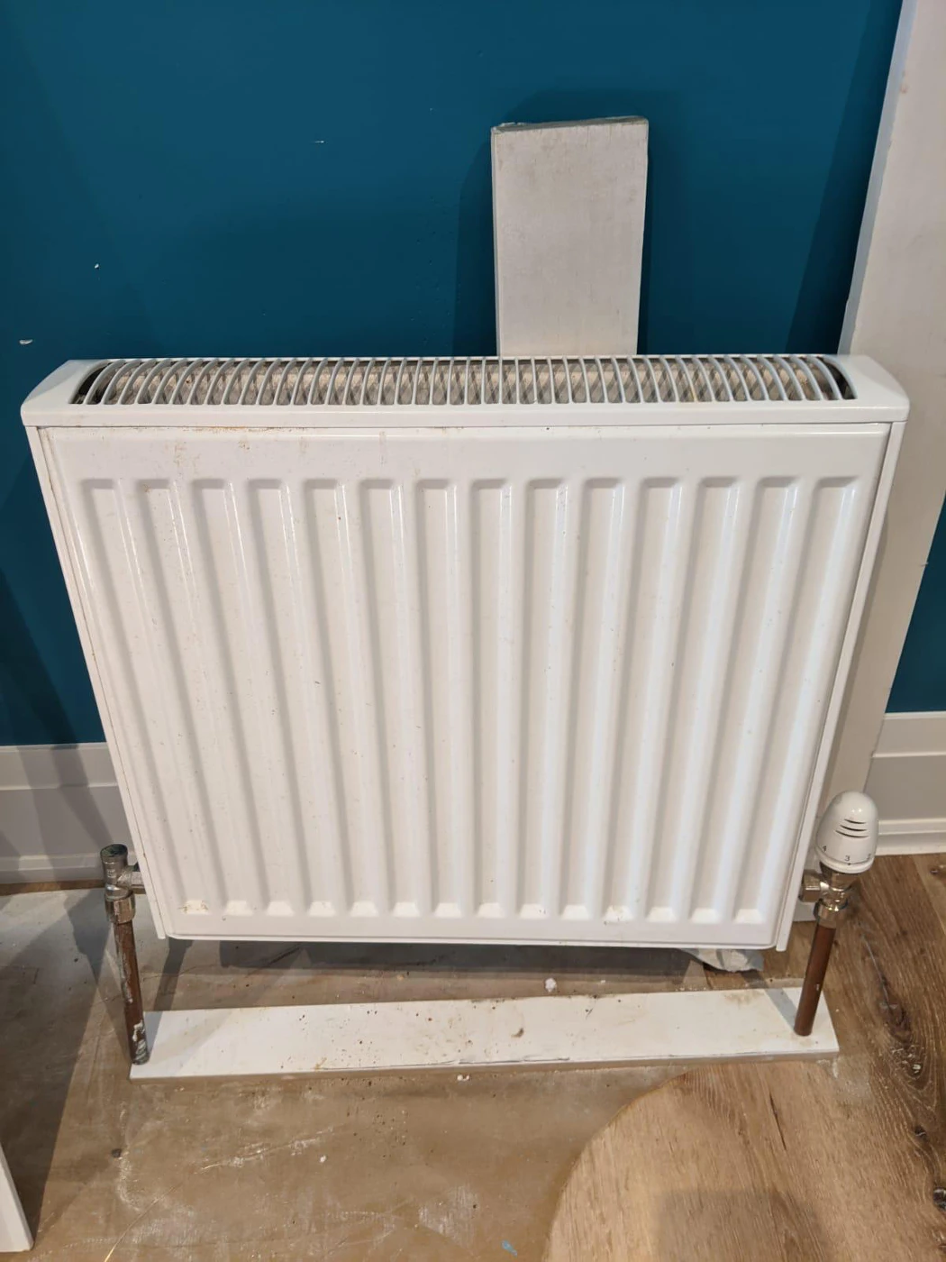 Small Stelrad radiator - $100 thumbnail