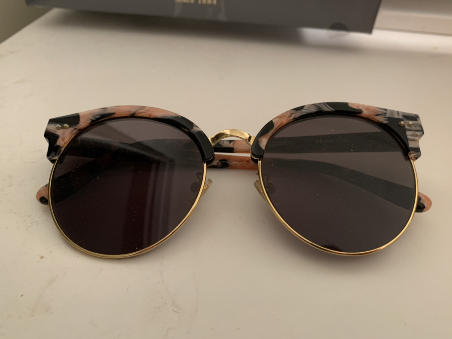 Gentle Monster "MOon Cut" Sunglasses