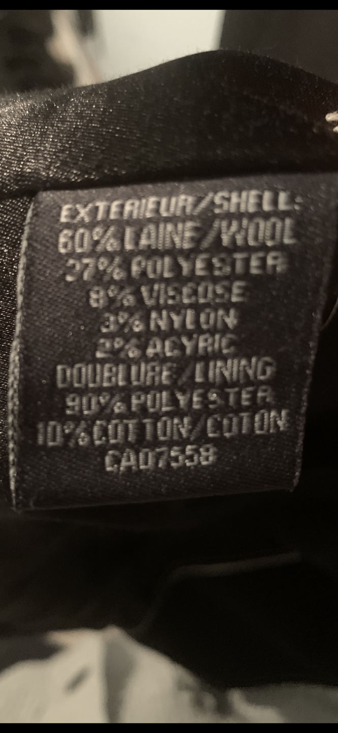 Winter long overcoat (size large)
 image indicator(3)