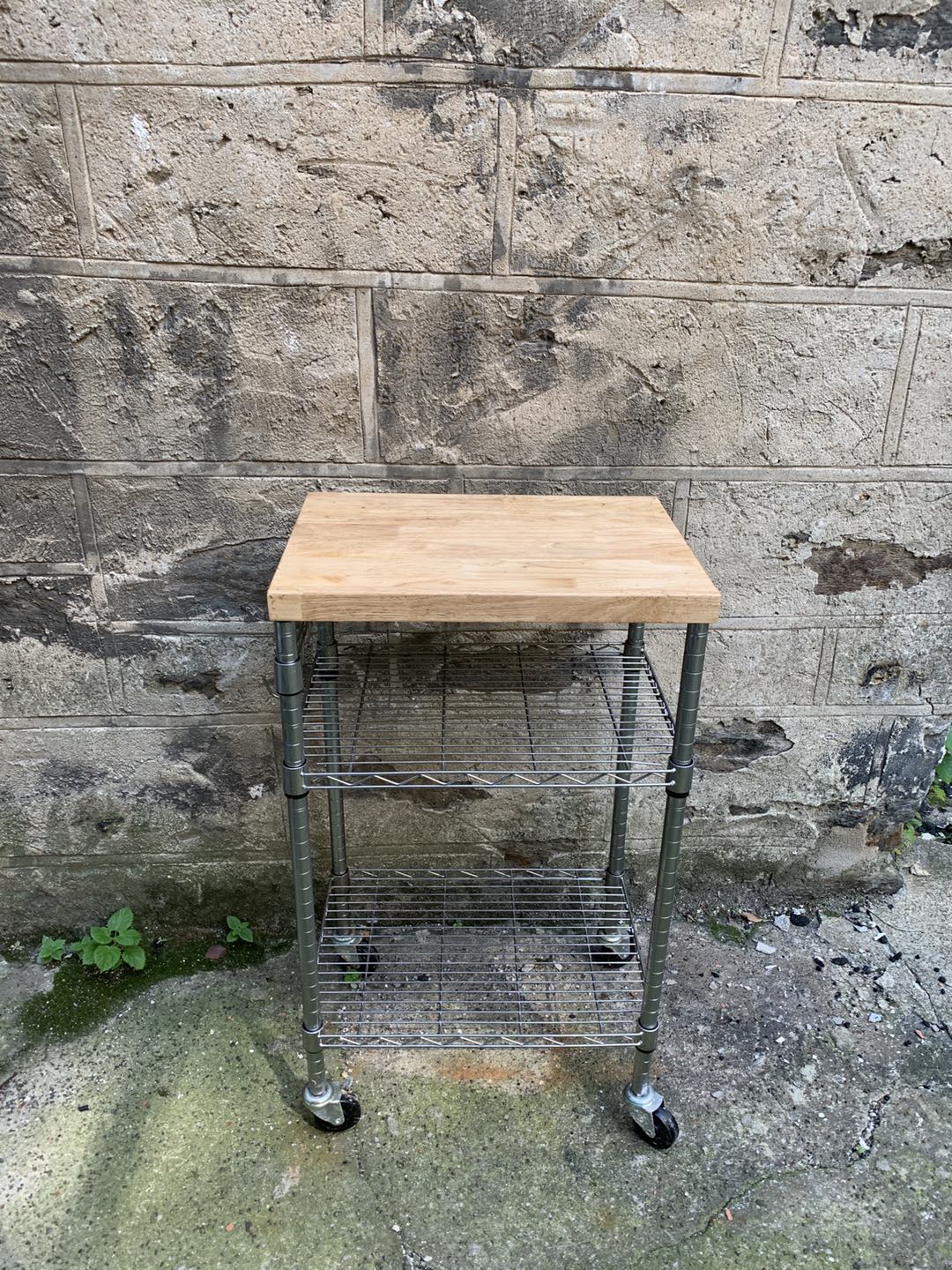 Island or fruit carrier 