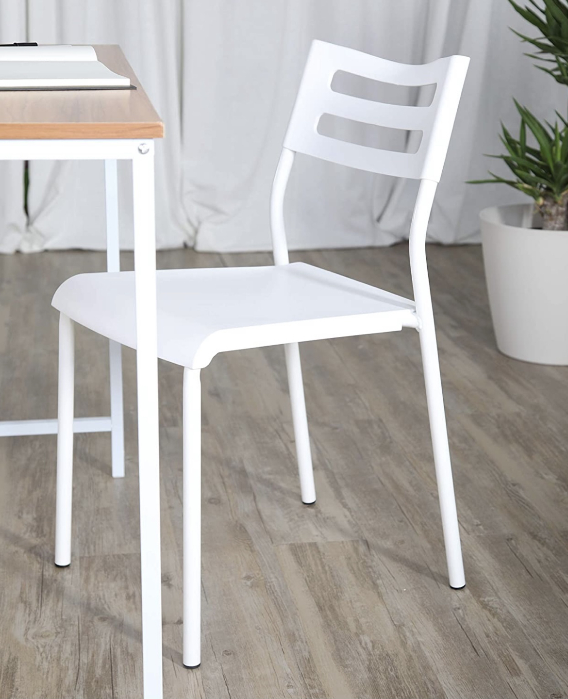 New still in box White lightweight desk chair - photo 5