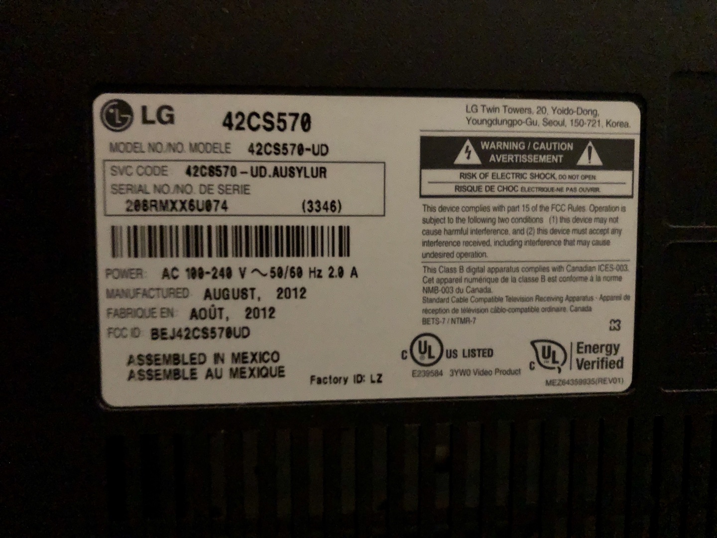 42-inch LG TV  - photo 2