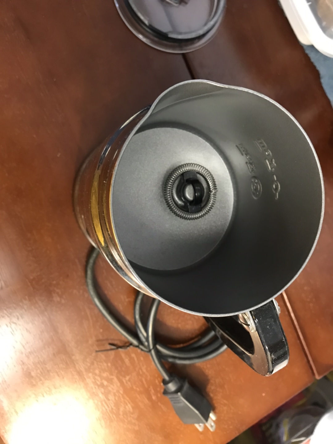 Nespresso milk frother - photo 3