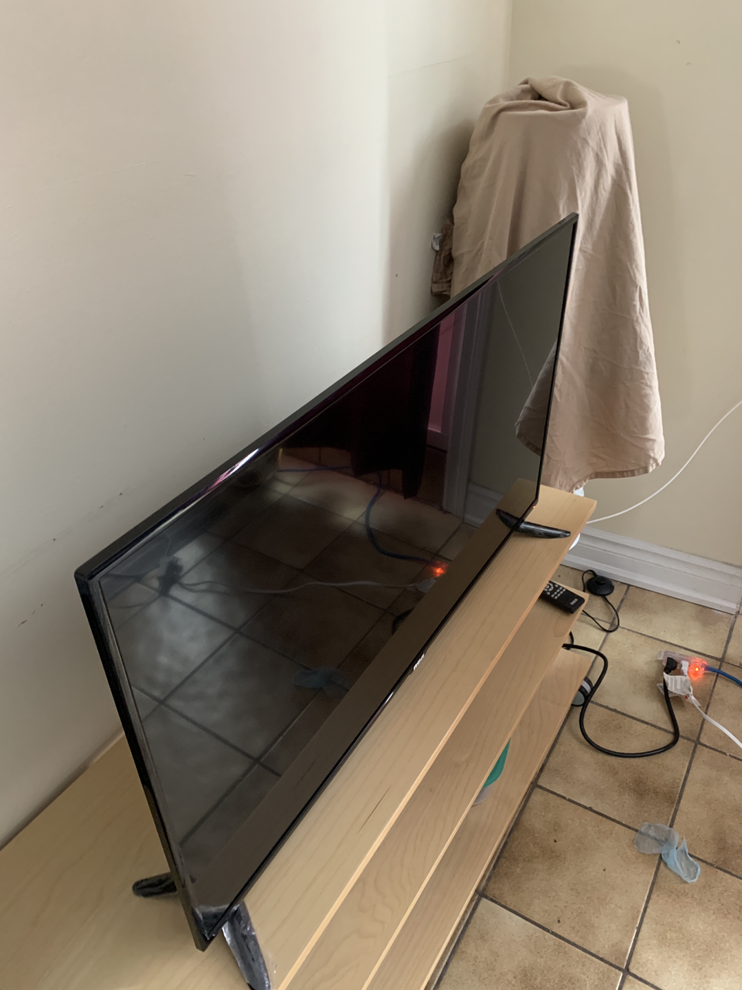 40 inch TV - photo 2