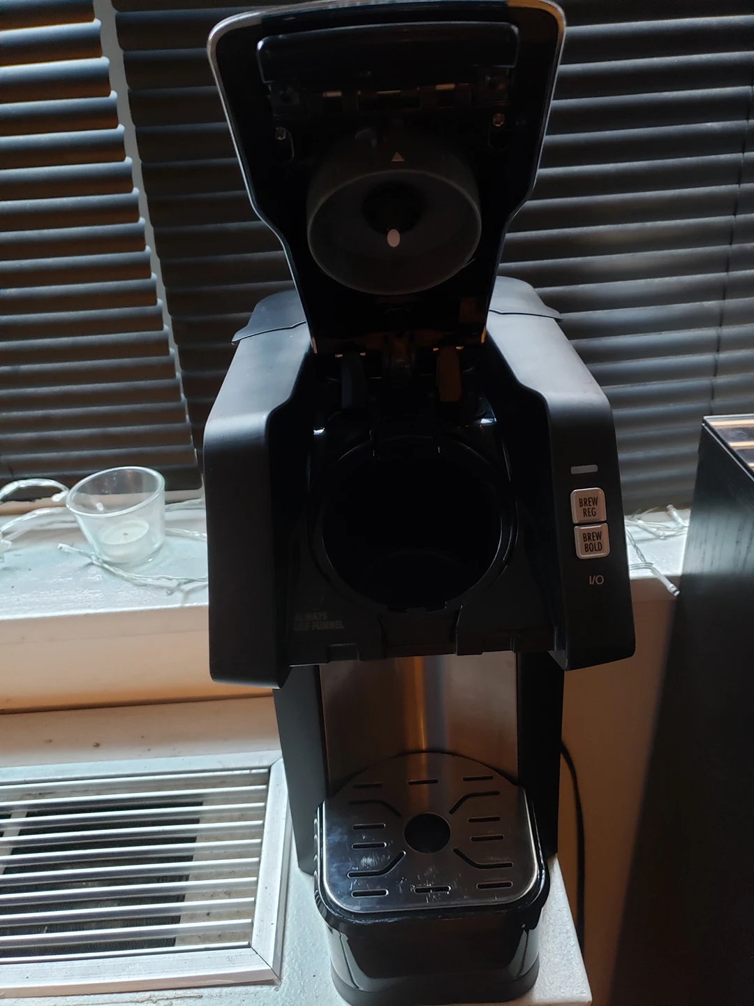 Hamilton Beach flexbrew single serve plus coffee maker - photo 3