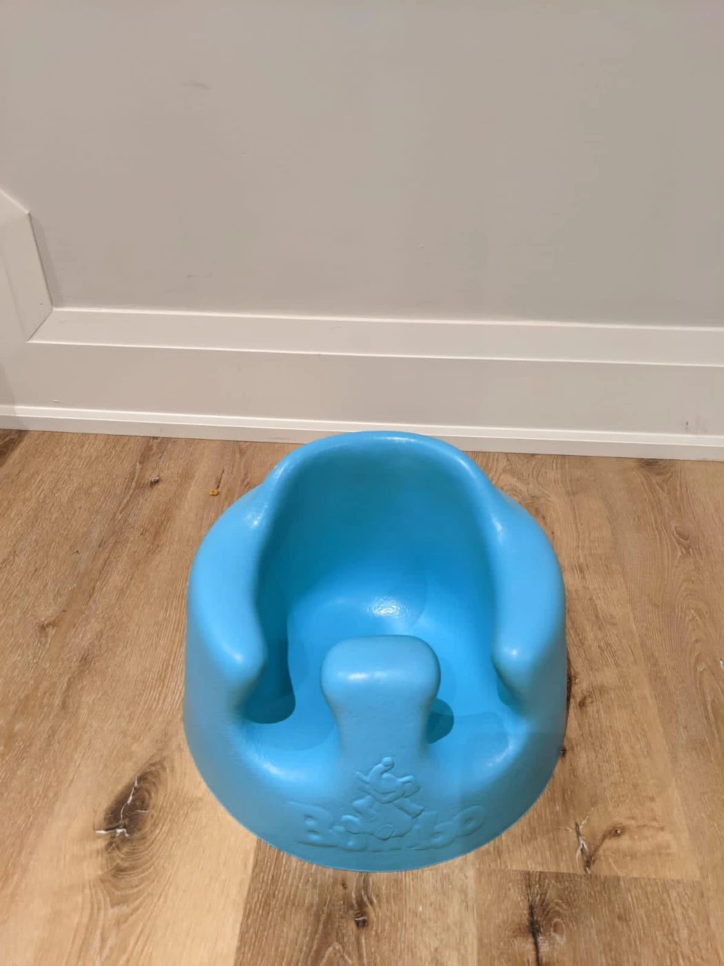 #FREECYCLE Bumbo Floor Seat (Blue) - $0 thumbnail