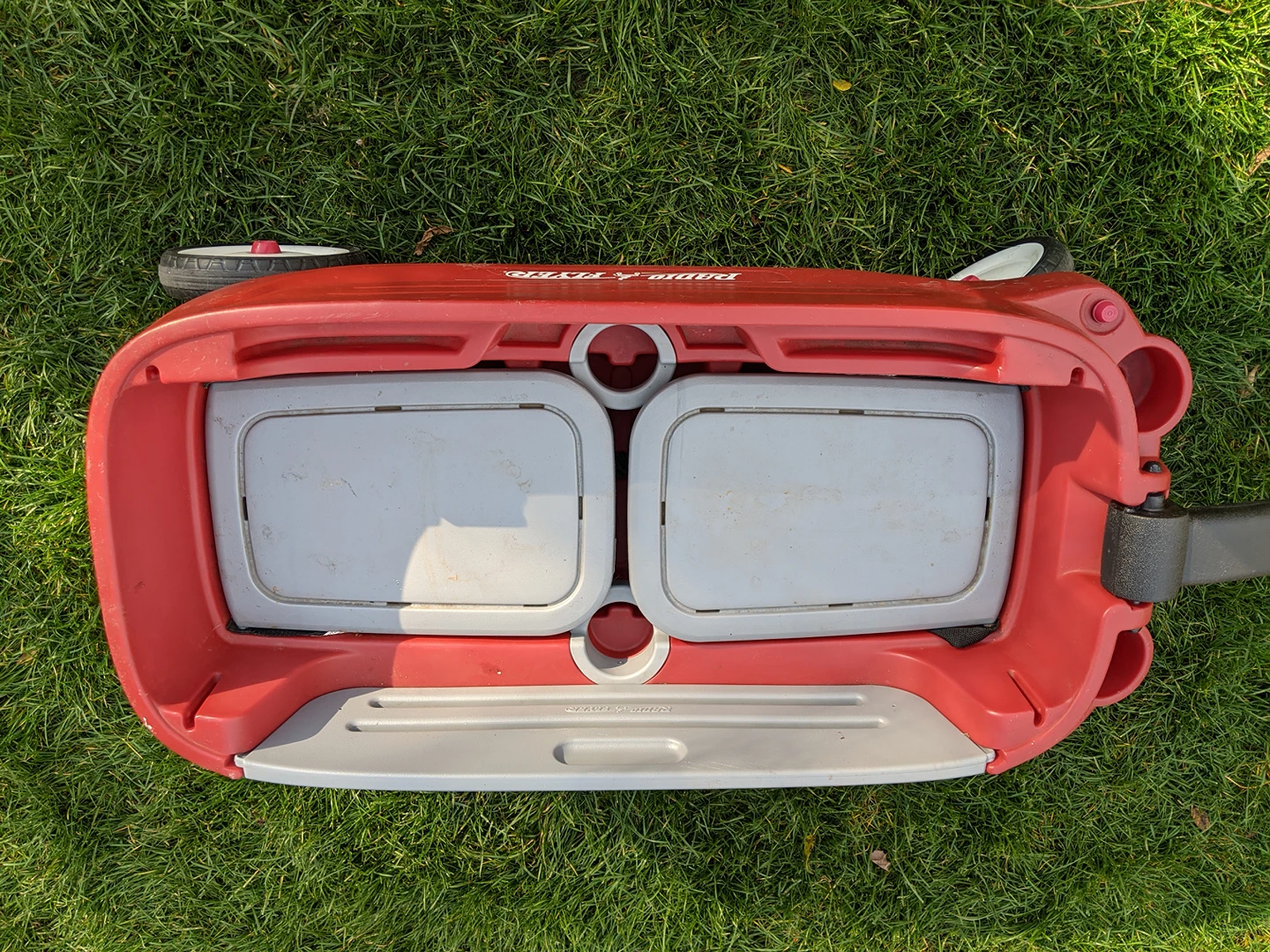 Radio Flyer Wagon - photo 3