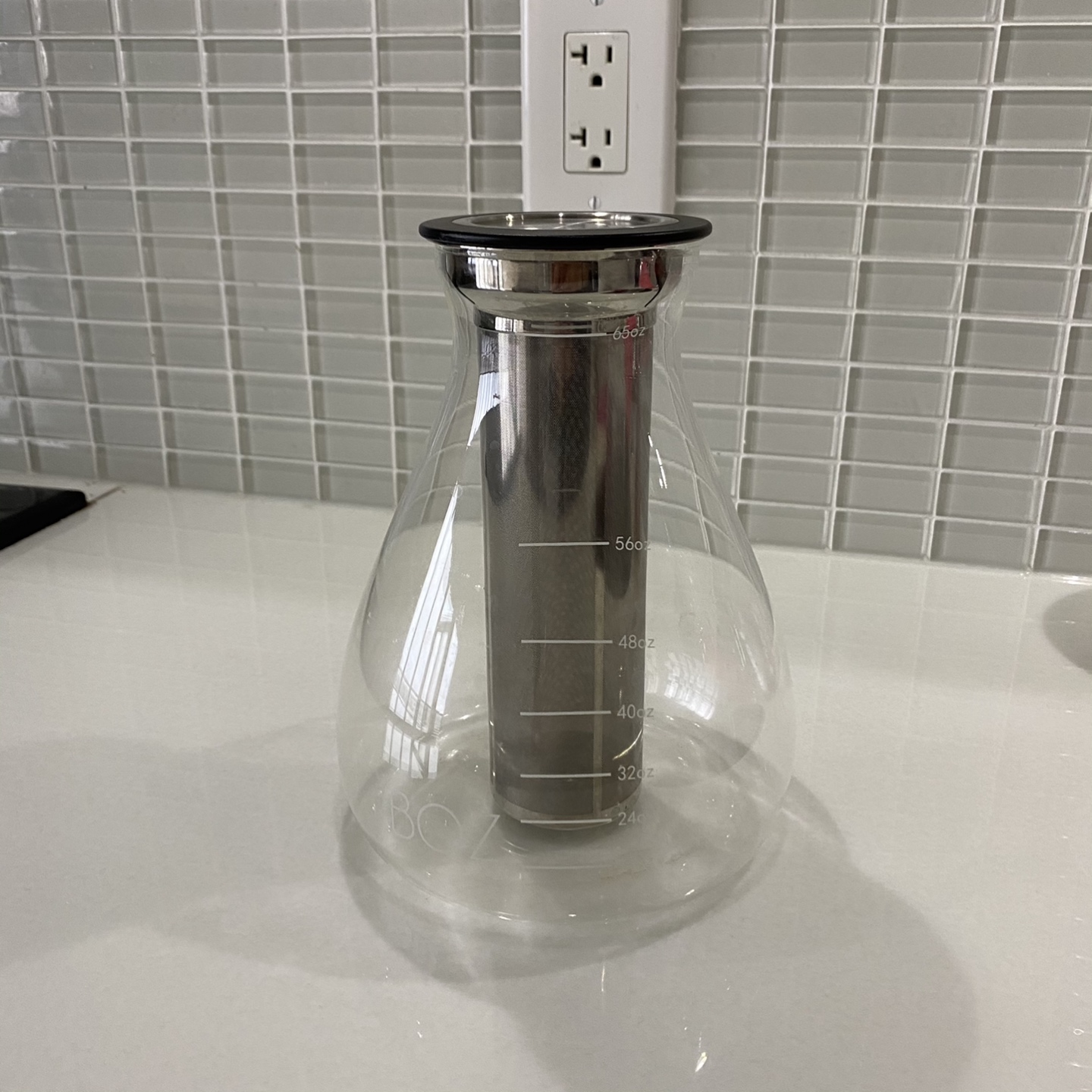Cold brew pitcher thumbnail