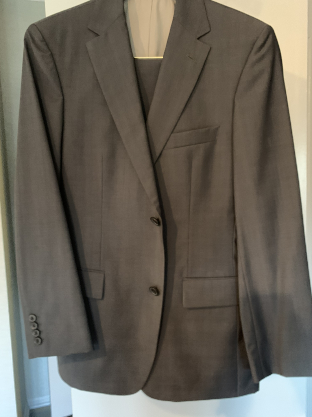 Men’s Hugo Boss Suits  - photo 2