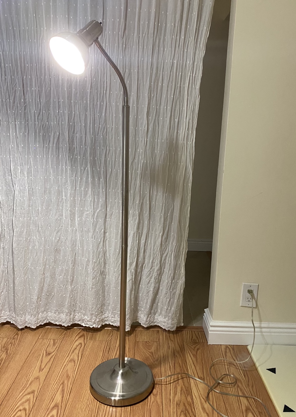 Metal floor lamp - photo 3