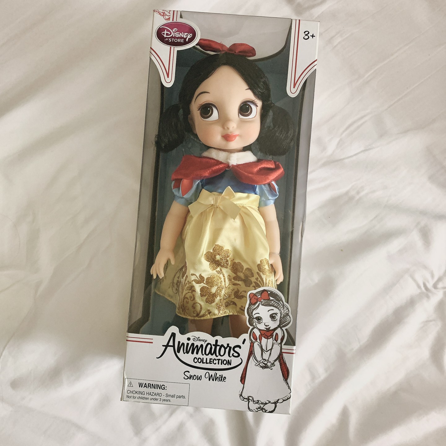 BNIB Disney Animators’ Collection Snow White 🍎  thumbnail