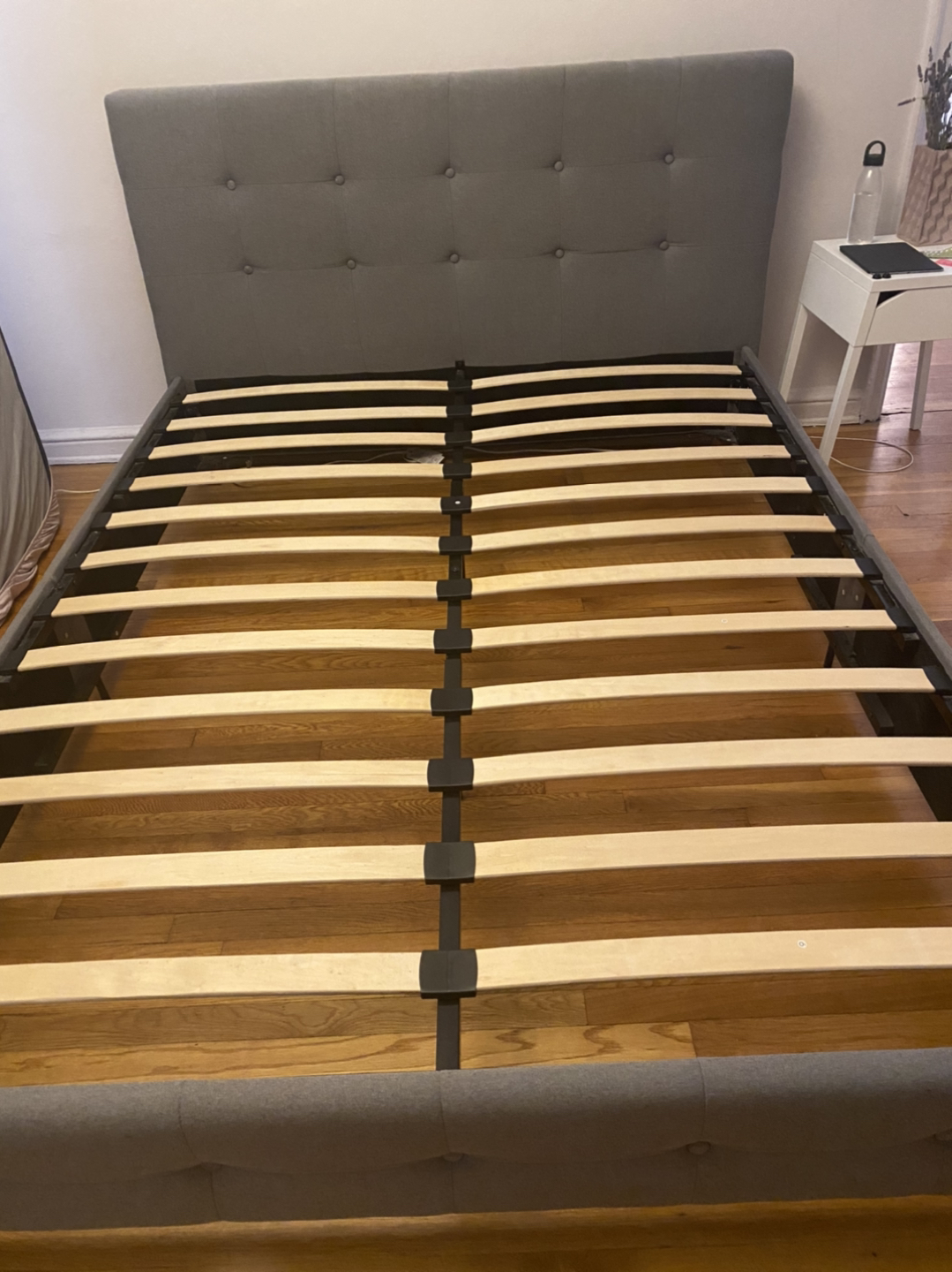 Grey upholstered queen bed frame - photo 2