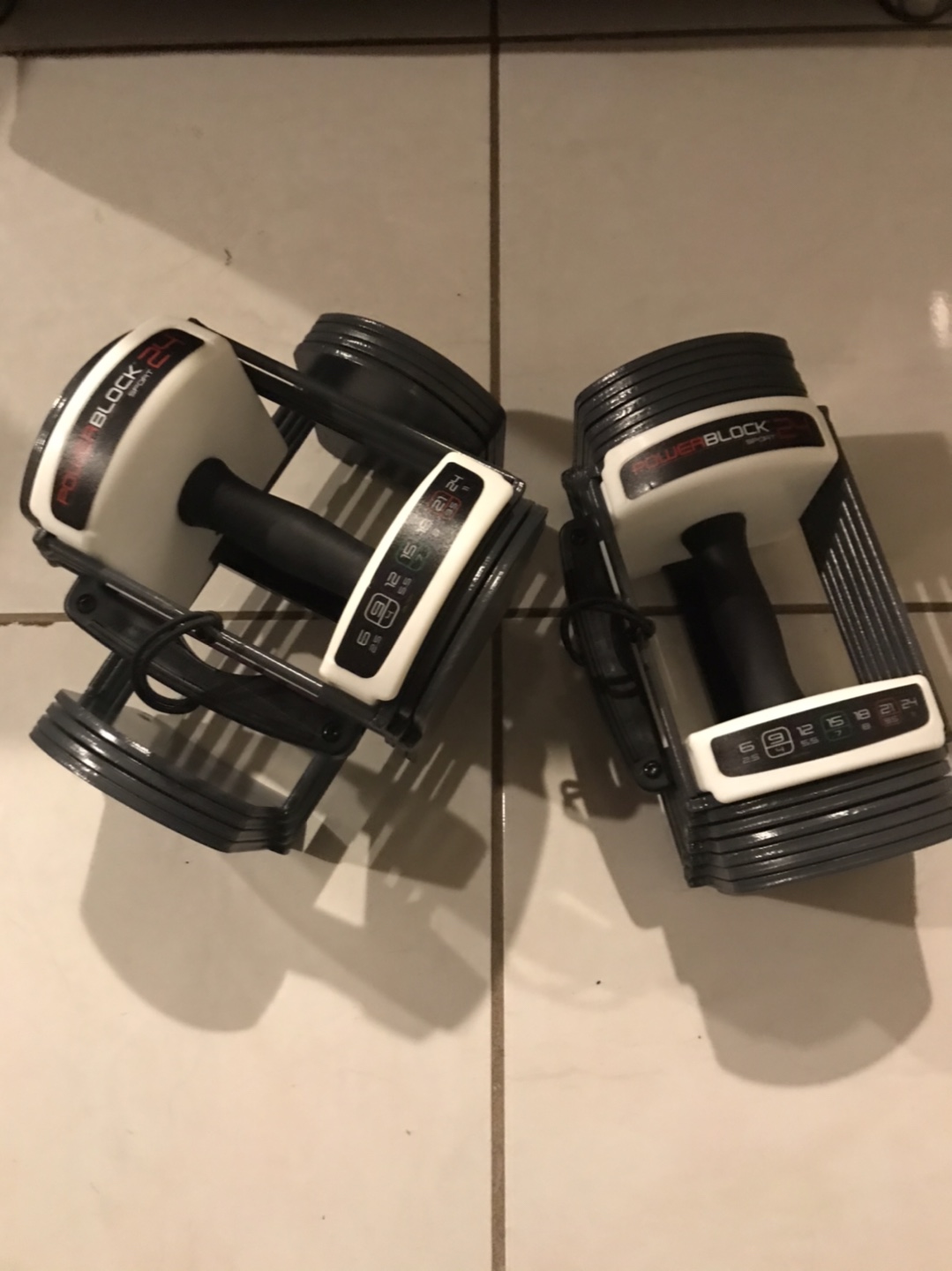 Adjustable weights 