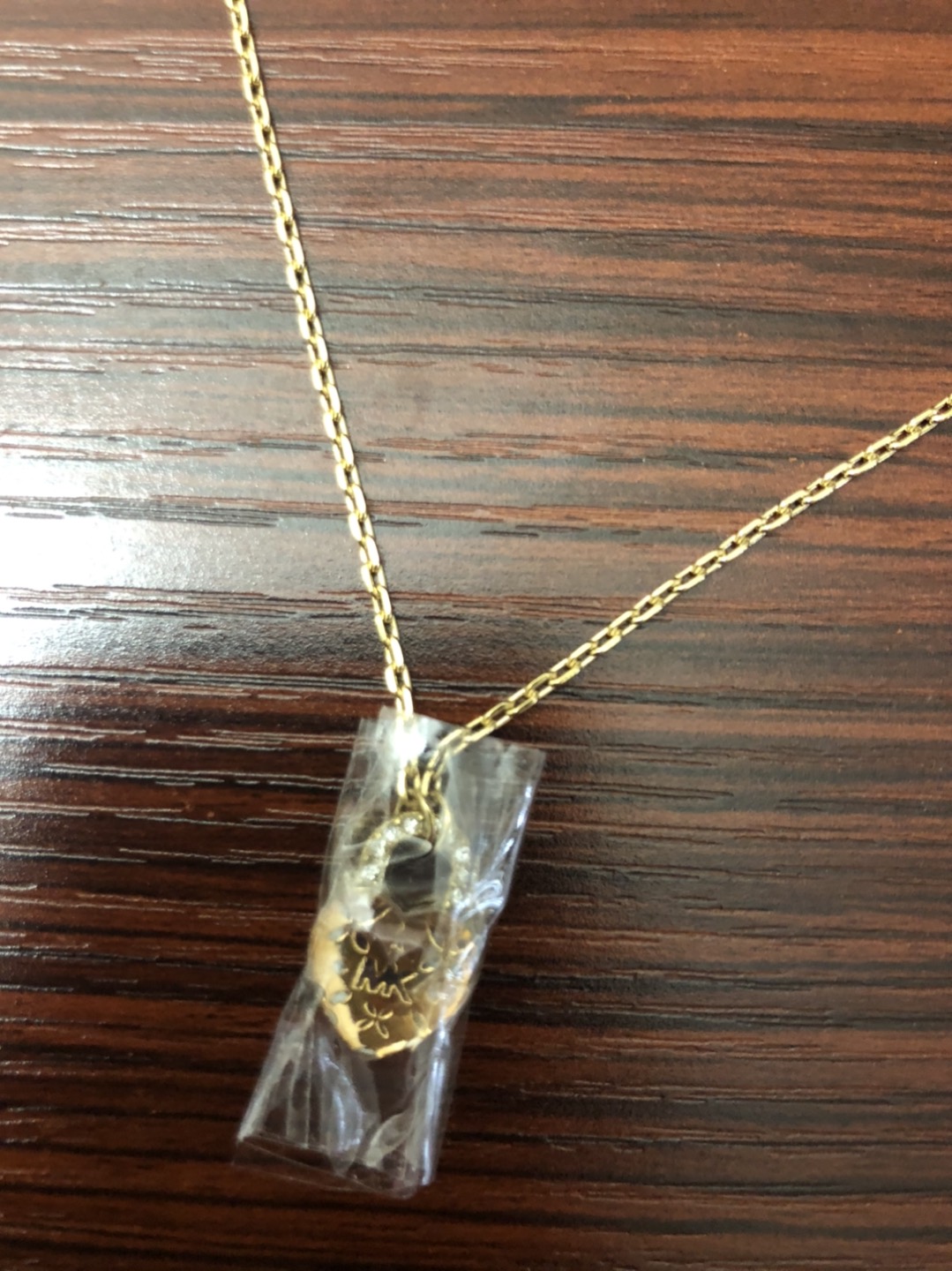 necklace 