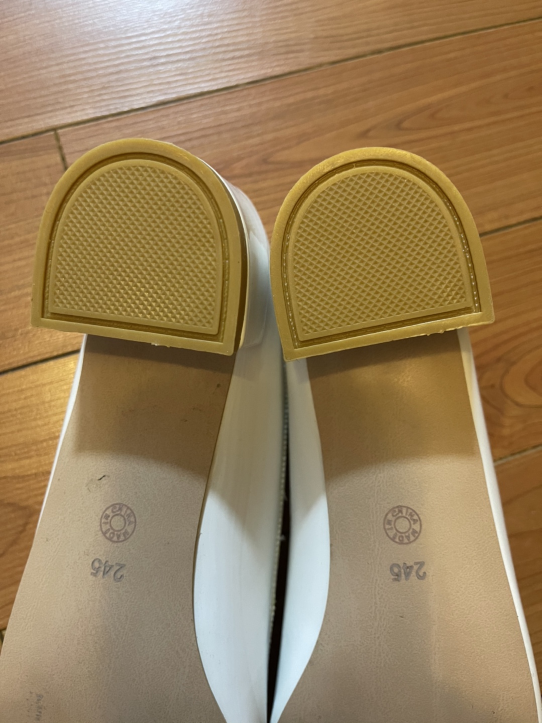 NEW white enamel ballet shoes - photo 2